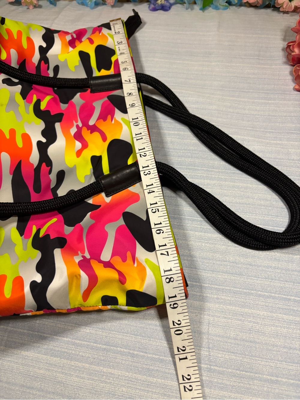 Neon Camouflage Tote Bag with Black Rope Handles pre-owned - Picture 4 of 16
